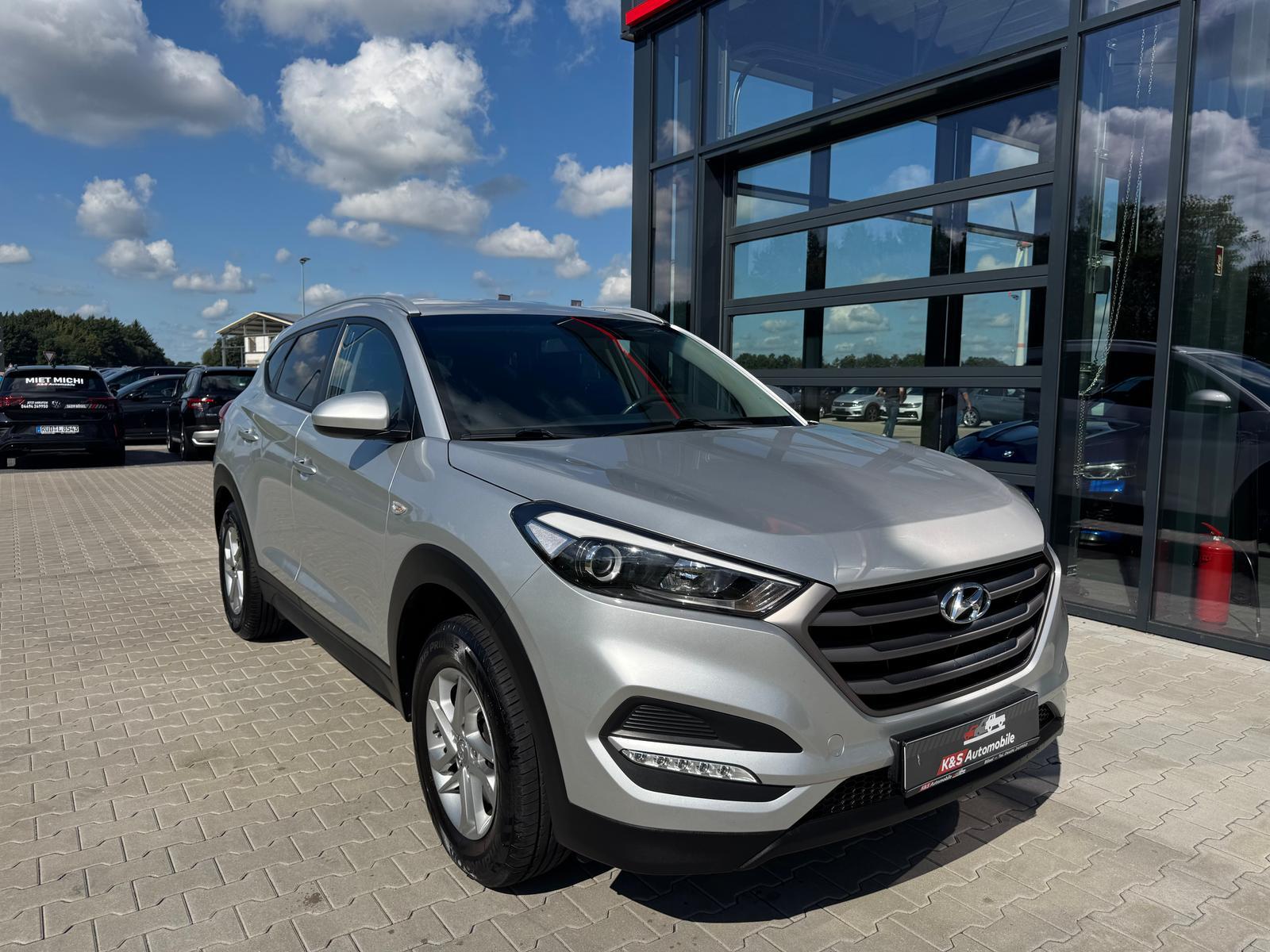Hyundai TUCSON 1.6 blue Classic 2WD*LED*NAVI*SHZ*PDC*