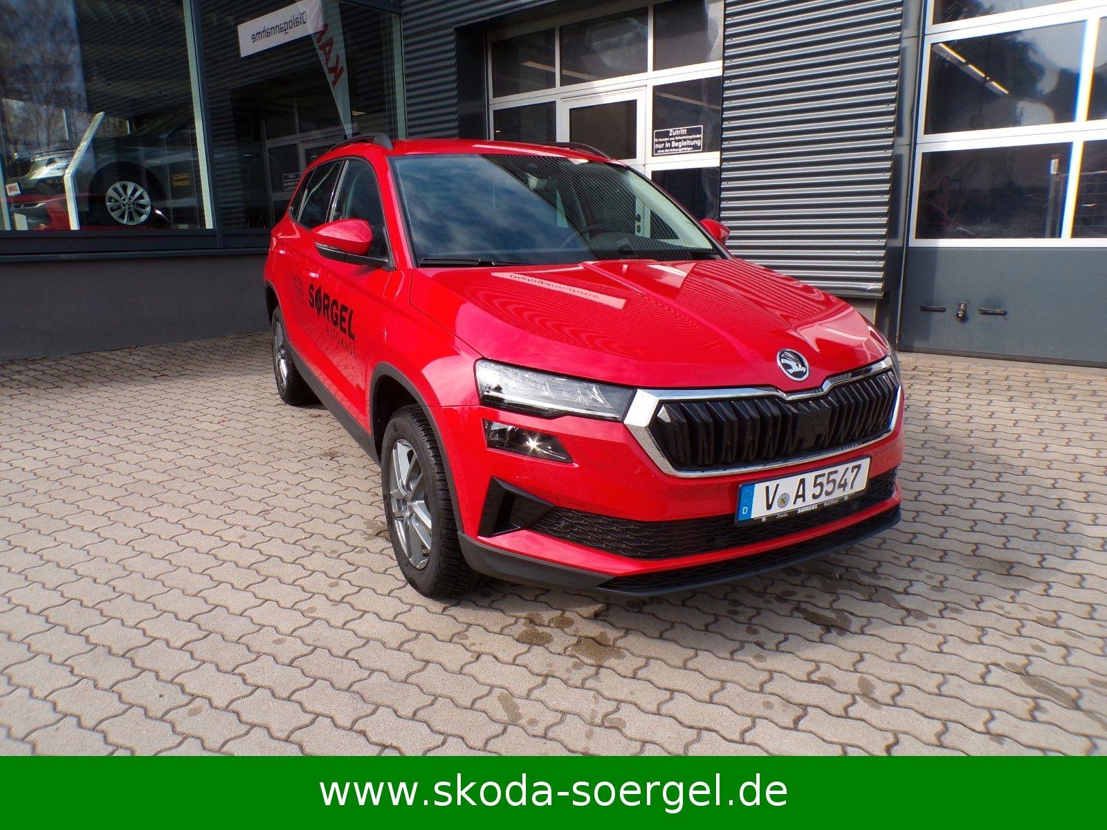 Skoda Karoq Selection, DSG, AHK, beh. Lenkrad