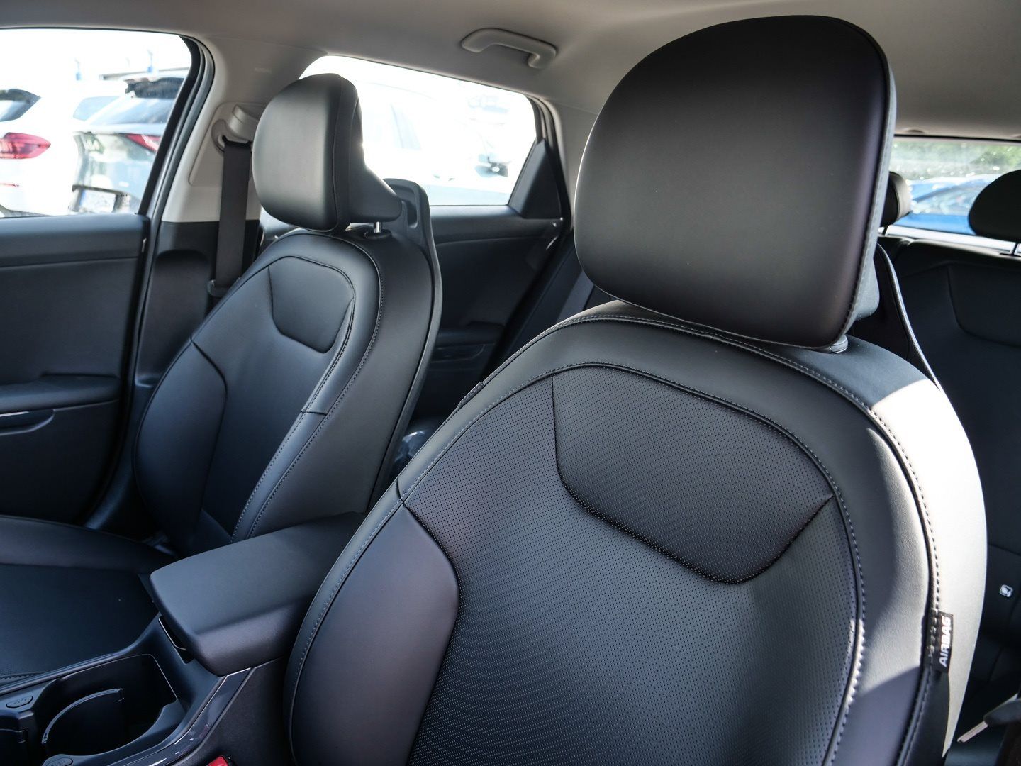 Kia K4 - Bild 10