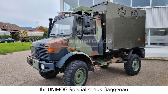 Unimog U1300L mit Wohnkoffer