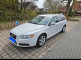 Volvo V70 T5 Summum Bifuel (Erdgas/Benzin) - Volvo V70 mit CNG-Antrieb