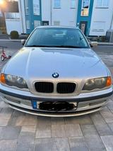BMW 318i -Original Sportfahrwerk Sport Ausstattung - BMW 318 aus 2001: 318i