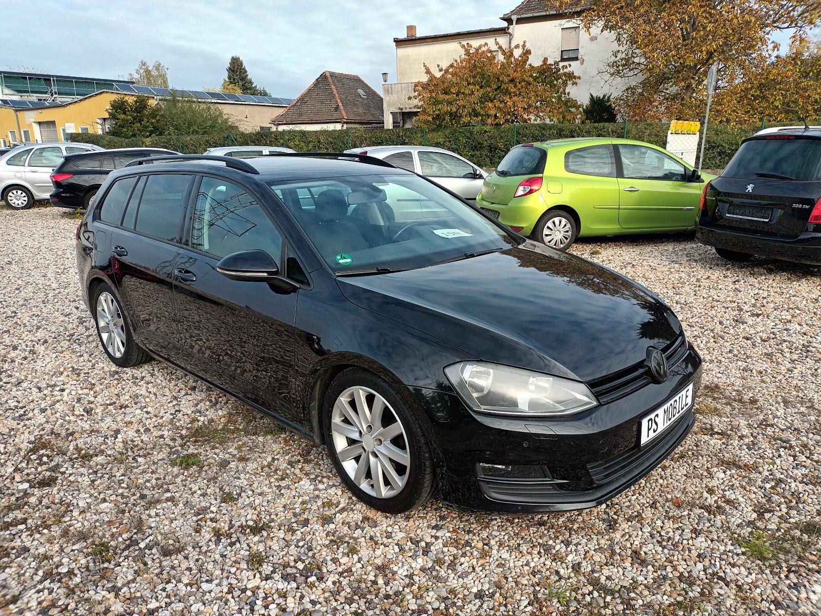 Volkswagen Golf 2014 — interior