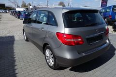 Fahrzeugabbildung Mercedes-Benz B 180 B -Klasse (BM 246) Automatik  **NAVI / PDC