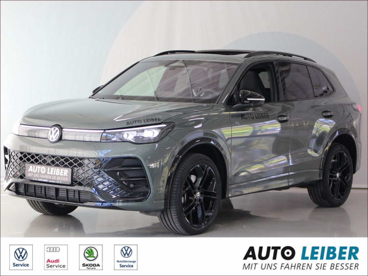 Fahrzeugabbildung Volkswagen Tiguan 2.0 TDI SCR 4M R-Line/360/ACC/AHK/St.Hz