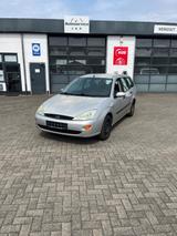 Ford Focus 1.8l Ghia - Ford Focus aus 1999: Ghia