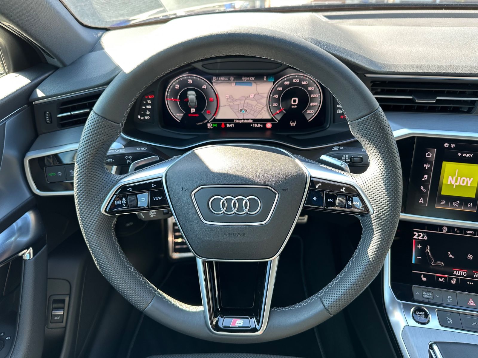 Fahrzeugabbildung Audi A6 Avant 40 TDI S line S Tronic ACC/Matrix/Navi