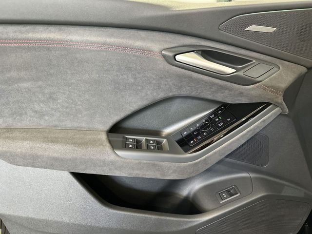 Q6 e-tron QUATTRO S LINE +MATRIX+PANO+RAUTE+B&O+