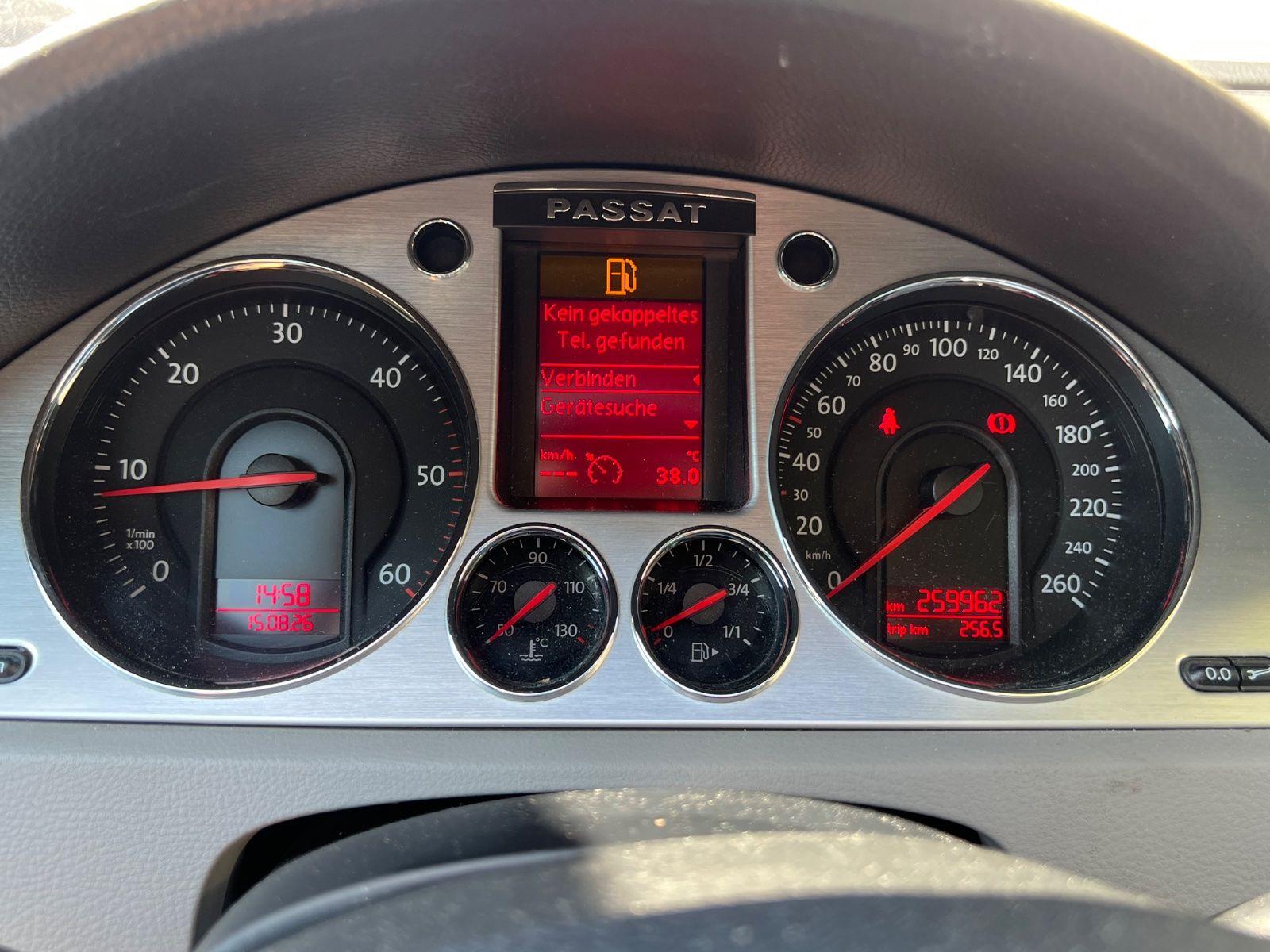 Volkswagen Passat 2007 — photo 12