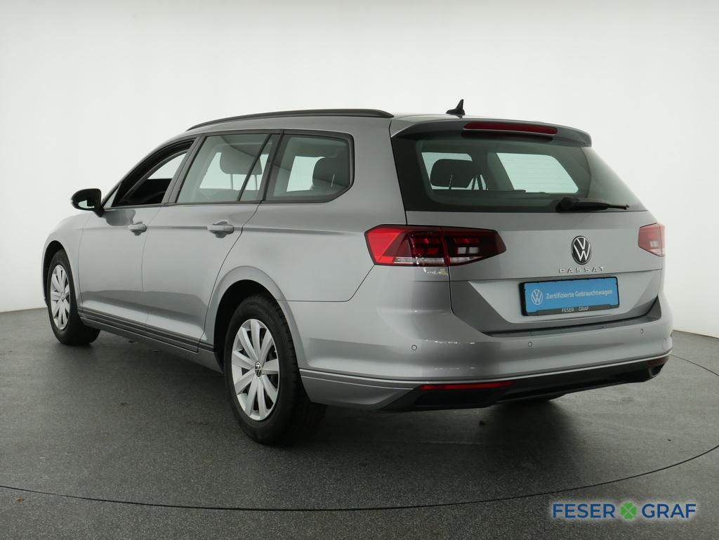 Volkswagen Passat Variant - Bild 13
