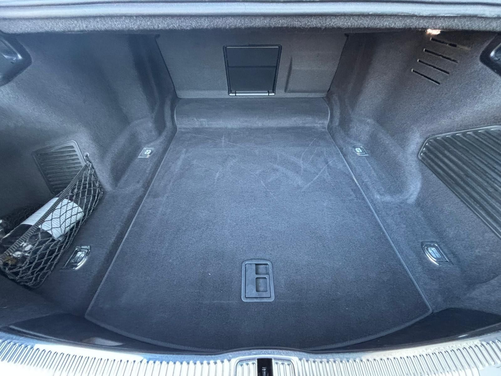 Audi A8 - Bild 16