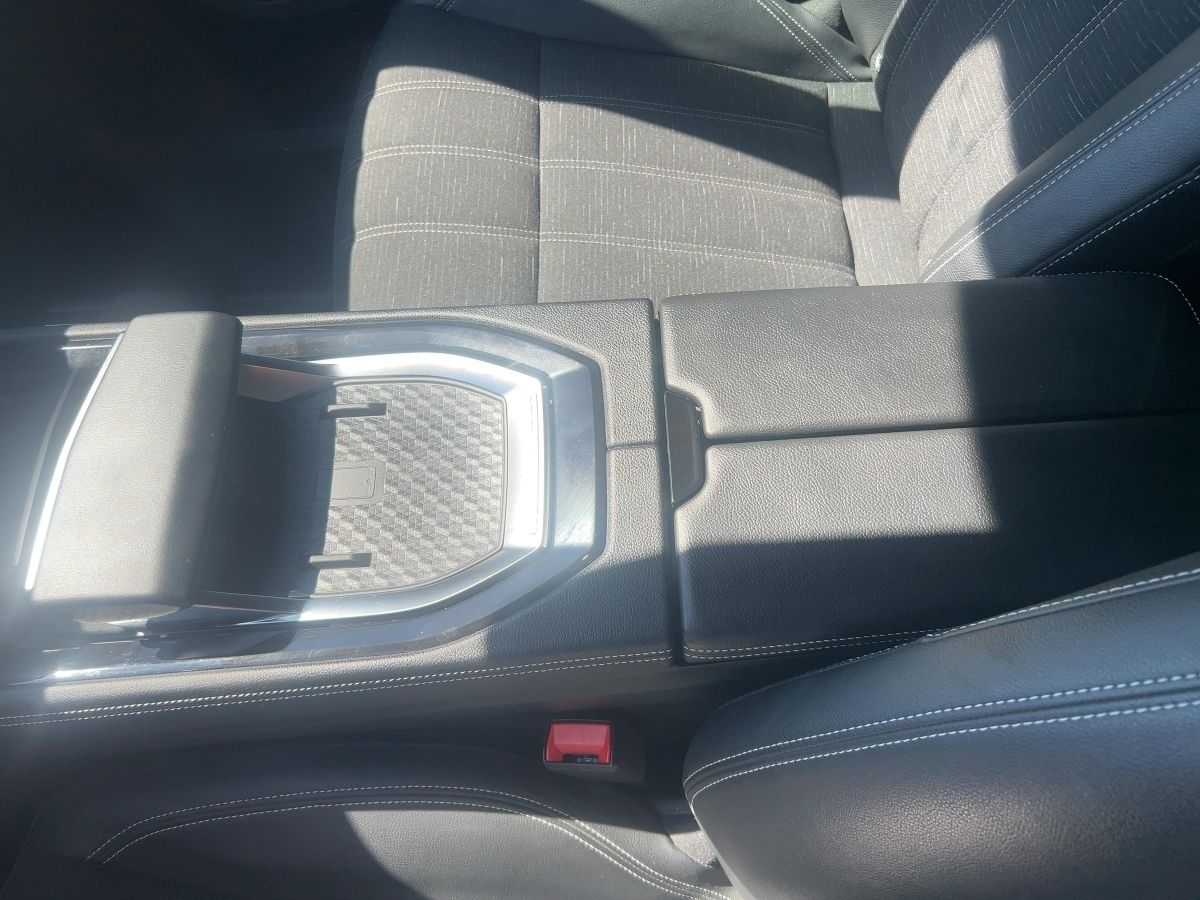 Fahrzeugabbildung Renault Austral Techno 160 Automatik SHZ