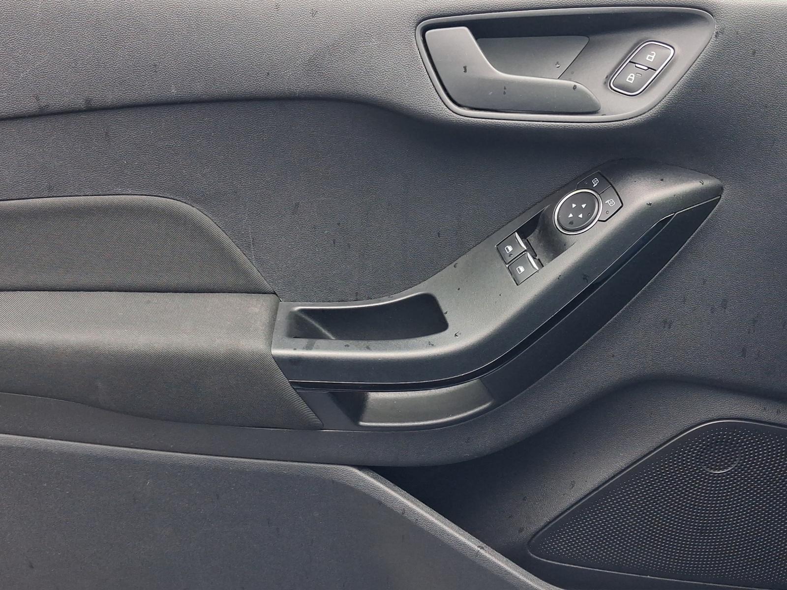 Ford Fiesta Cool & Connect, миниатюра 12