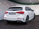 Mercedes-Benz A 200 d AMG Line Night AHK Distr Navi Kamera - Mercedes-Benz A 200 mit Diesel-Antrieb