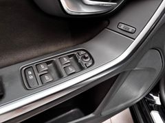 VOLVO V60 Polestar AWD*Bi-Xenon*Sitzh.*Navi*PDC
