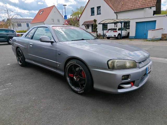 Nissan Skyline R34 GTT