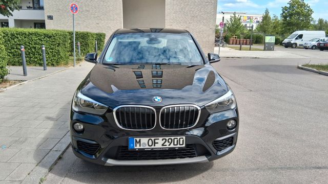 BMW X1 sDrive18i -