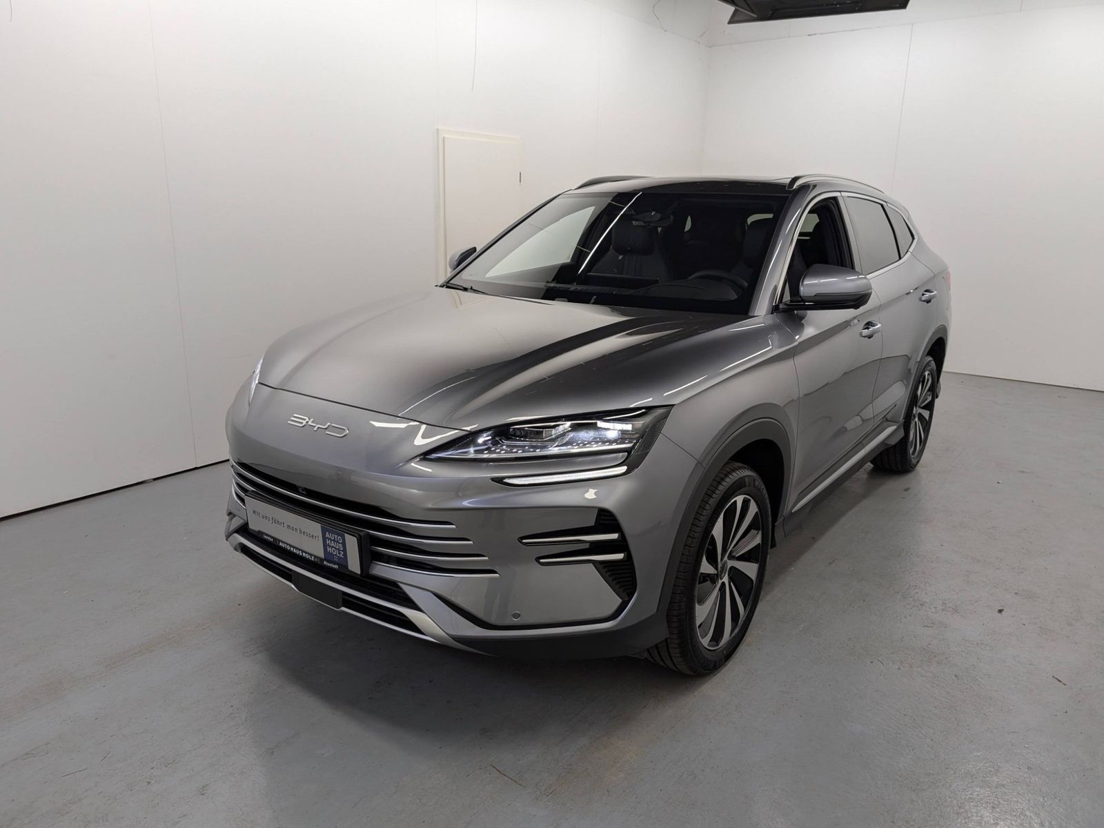 BYD SEAL U