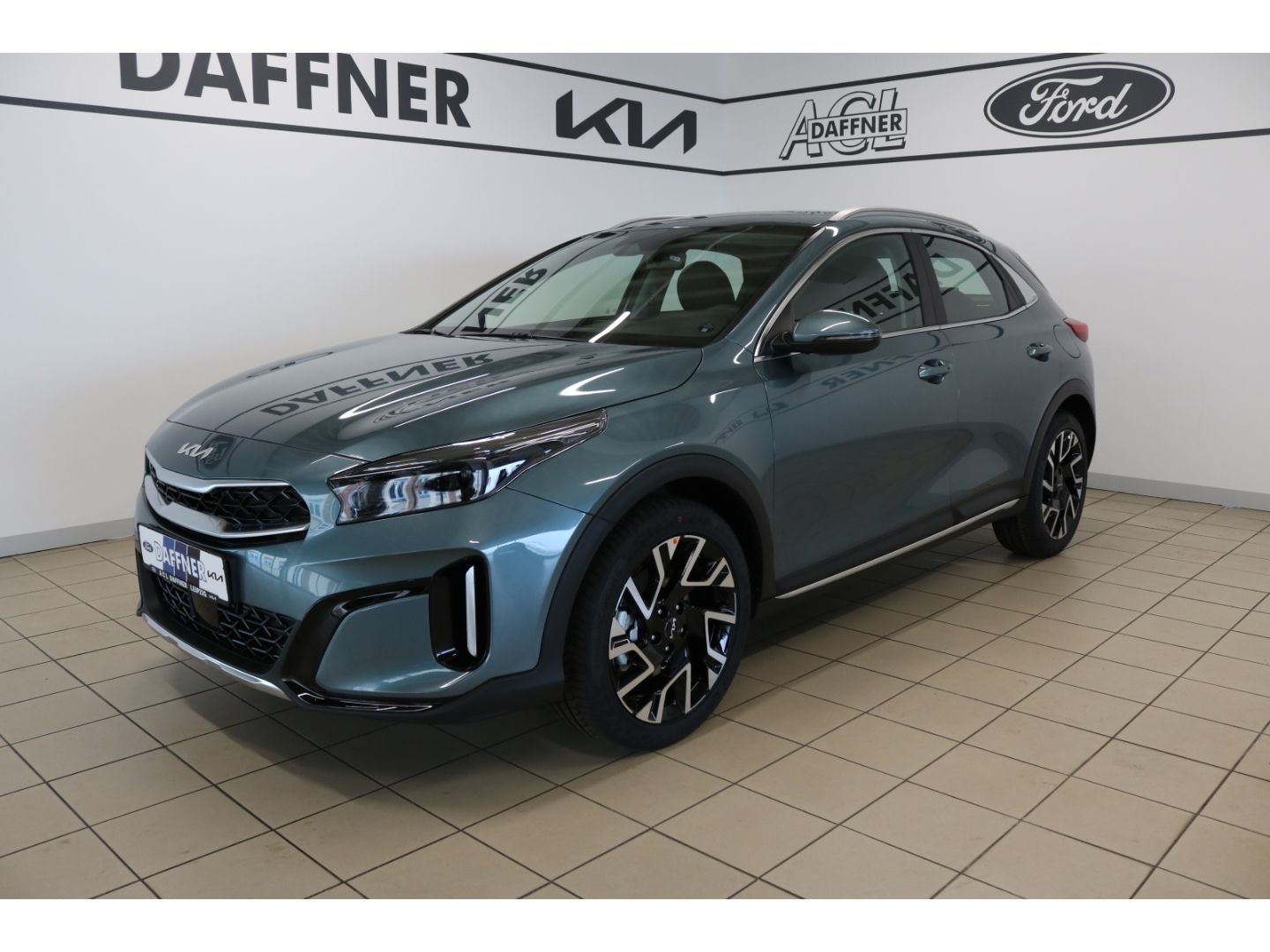 Fahrzeugabbildung Kia XCeed Spirit 1.4 T-GDI JBL Kamera LED Tempomat