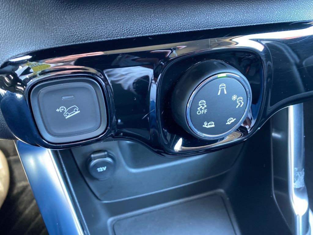 Fahrzeugabbildung Citroën C3 Aircross PureTech 110 PLUS *Allwetter*Navi*