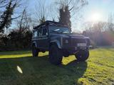 Land Rover Defender 110 Td5 Station Wagon E E - gebrauchte Land Rover Defender aus dem Jahr 2002