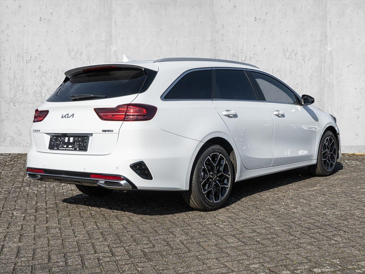 Kia Ceed SW 1.5 T-GDI GT-Line Leder Technologie