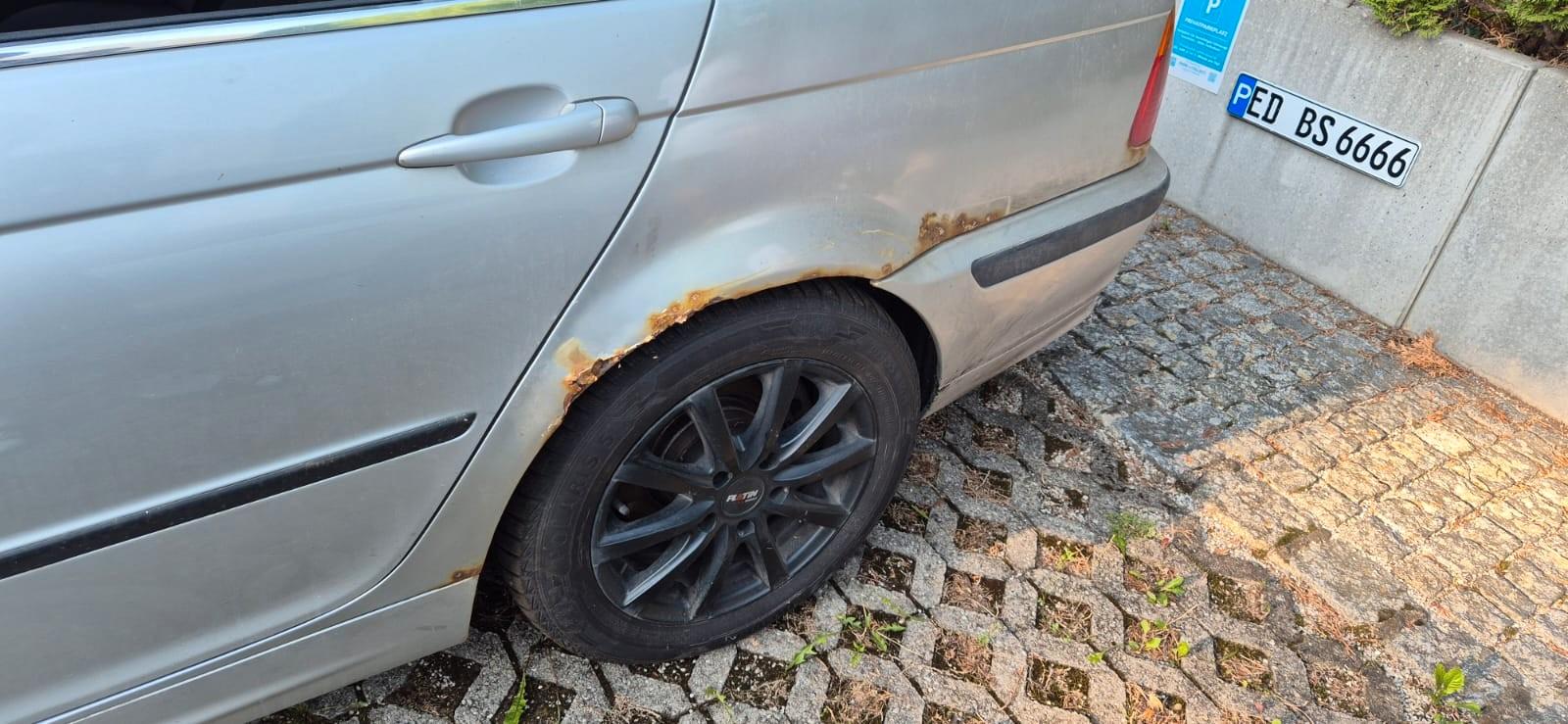 BMW 320 2004 — photo 11