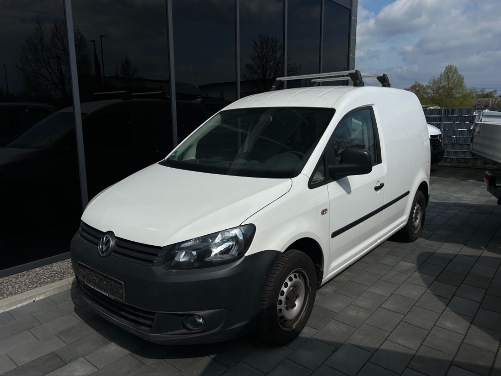 Volkswagen Caddy - 1