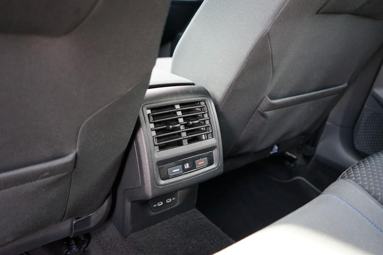 Volkswagen Golf 1.0 DSG 81kW United, миниатюра 18