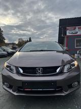 Honda Civic Lim. 4-trg. Comfort TÜV NEU - gebrauchte Honda Civic aus dem Jahr 2016