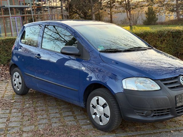 Volkswagen Fox -2 HAND -92200KM-TÜV 09/26 INSPEKTION NEU