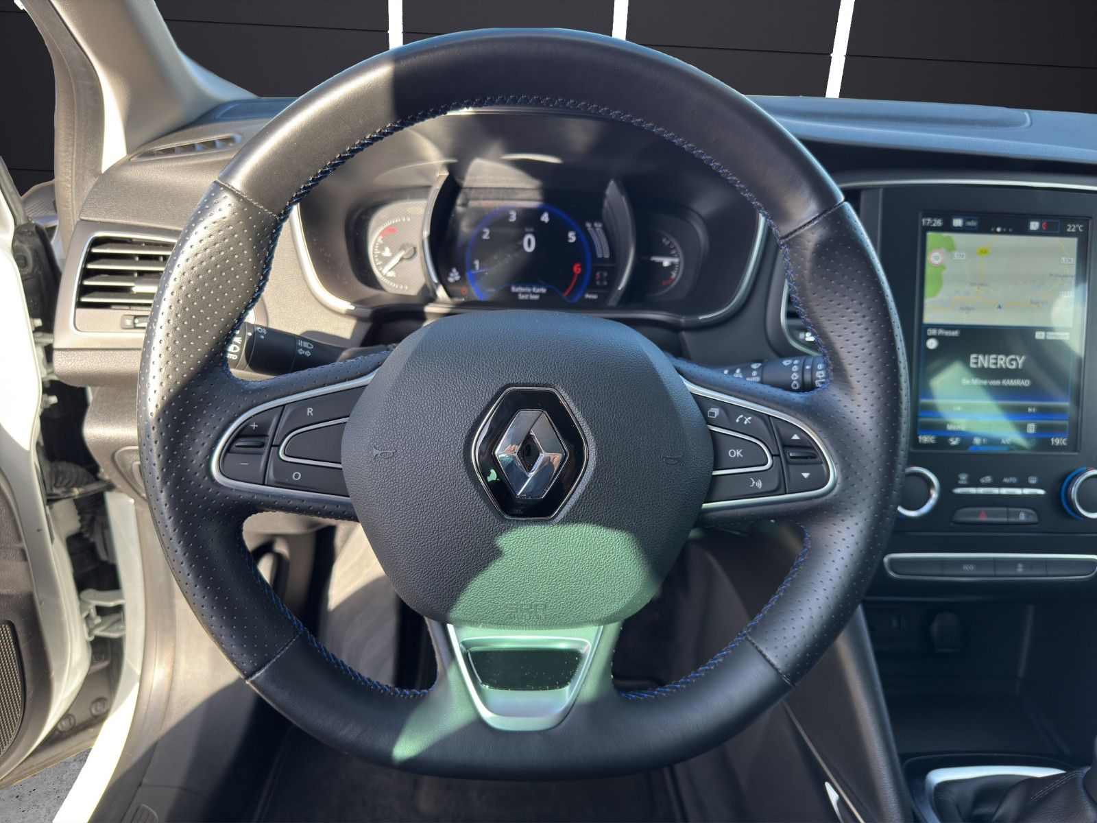 Fahrzeugabbildung Renault Megane IV GT-Line Navi*Tempo*LED*2-Zonen*DAB