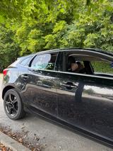 Volvo V40 D3 /Scheckheft*Vollausst*Bremsen/Service Neu - Volvo V40 in Bochum