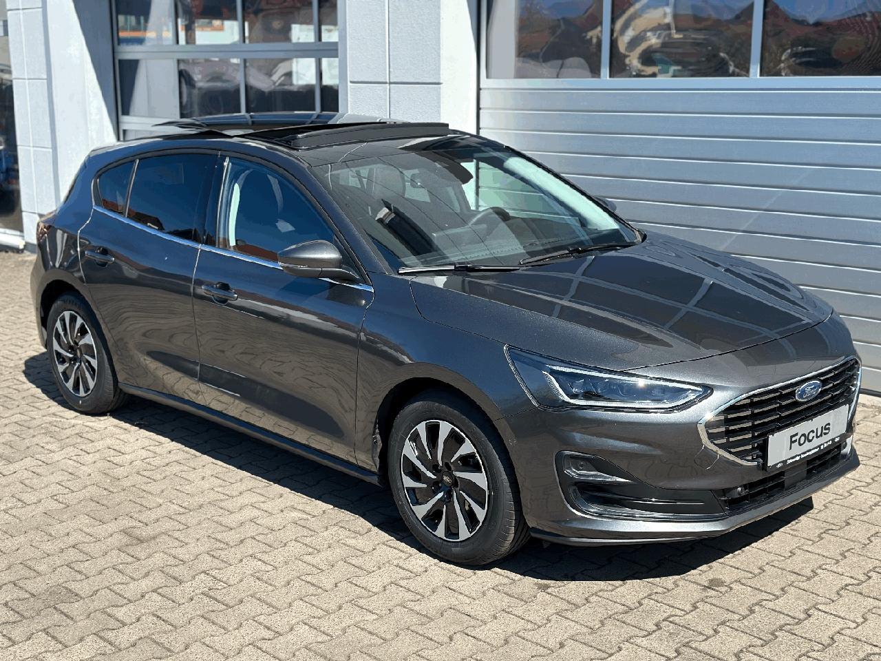 Ford Focus Limousine*Titanium X*MatrixLED*WinterPkt*