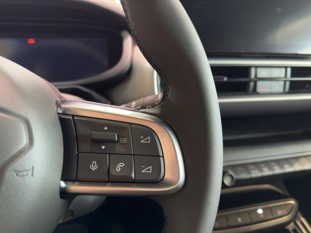 Fahrzeugabbildung Jeep Avenger Altitude Electric NAVI ALLWETTER WINTER