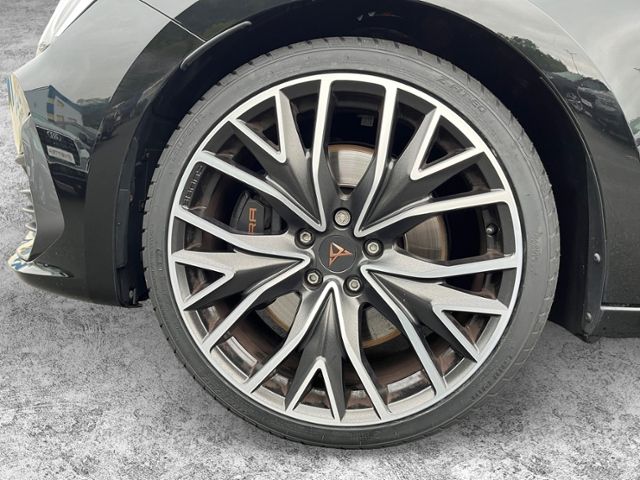 Fahrzeugabbildung CUPRA Leon Sportstourer 2.0 TSI DSG KLIMA LED ALU