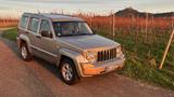 Jeep Liberty, Cherokee Sport 3,7 V6 - Jeep Cherokee aus 2011
