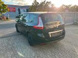 Renault Grand Scenic Megane AHK*NAVI*SHZ*LEDER*TEMPO*PDC - gebrauchte Renault Grand Scenic aus dem Jahr 2010