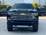 Chevrolet Silverado 2500 Crew Cab 6.6l V8 Duramax TD - Chevrolet Silverado in München