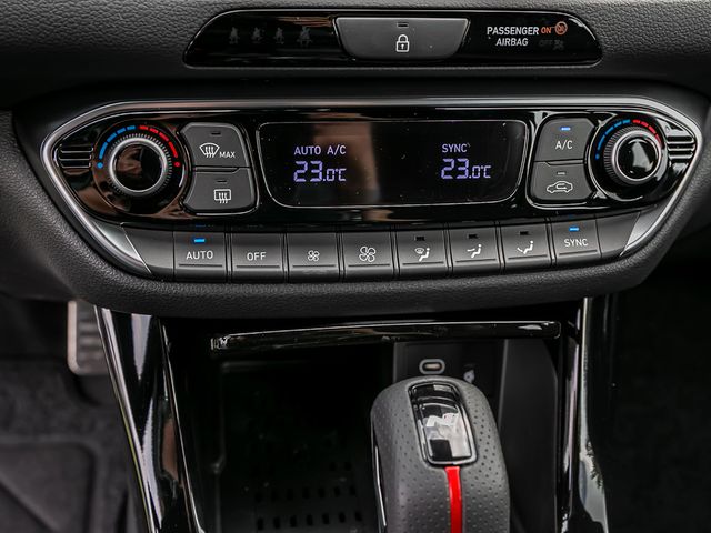 Hyundai i30 1.6 N Line Fernlicht-Assistent Kamera Navi