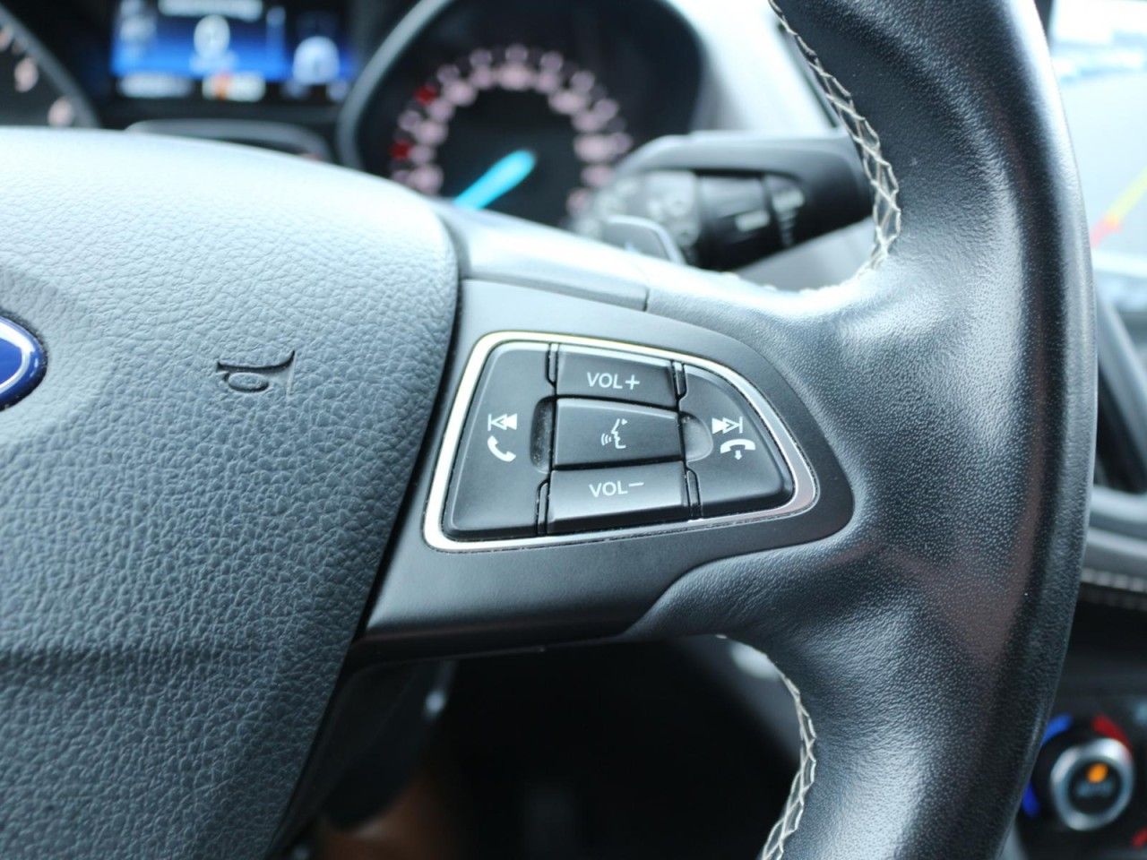 Fahrzeugabbildung Ford Kuga Vignale Crossover 2.0 I EcoBoost