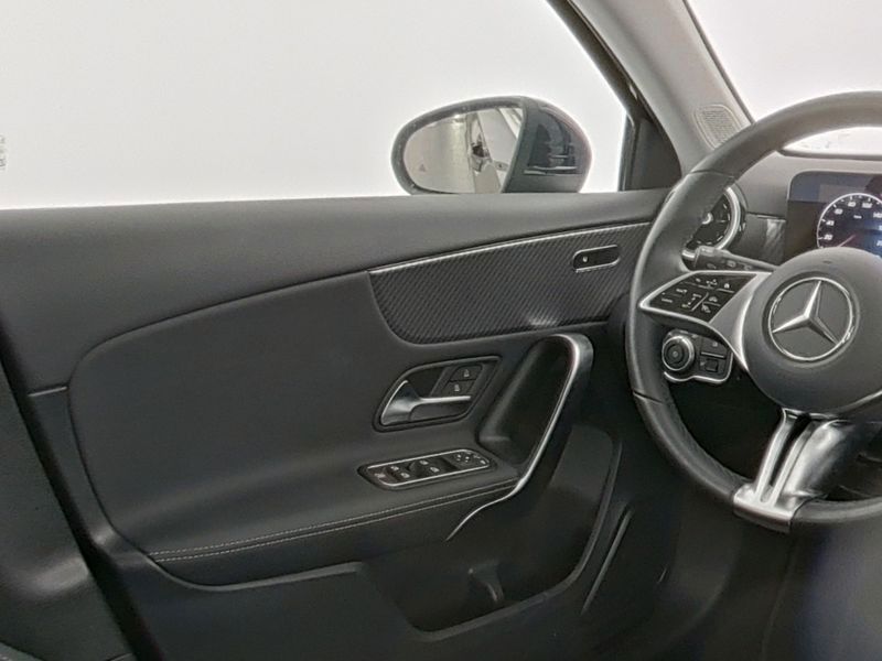 Mercedes-Benz A 200 Progressive Advanced Totwinkel LED SHZ foto 5
