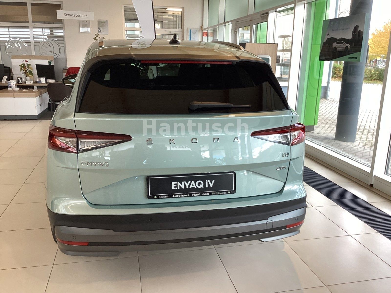 Fahrzeugabbildung SKODA Enyaq iV 80 X Loft 82 KWh 195 KW 4X4