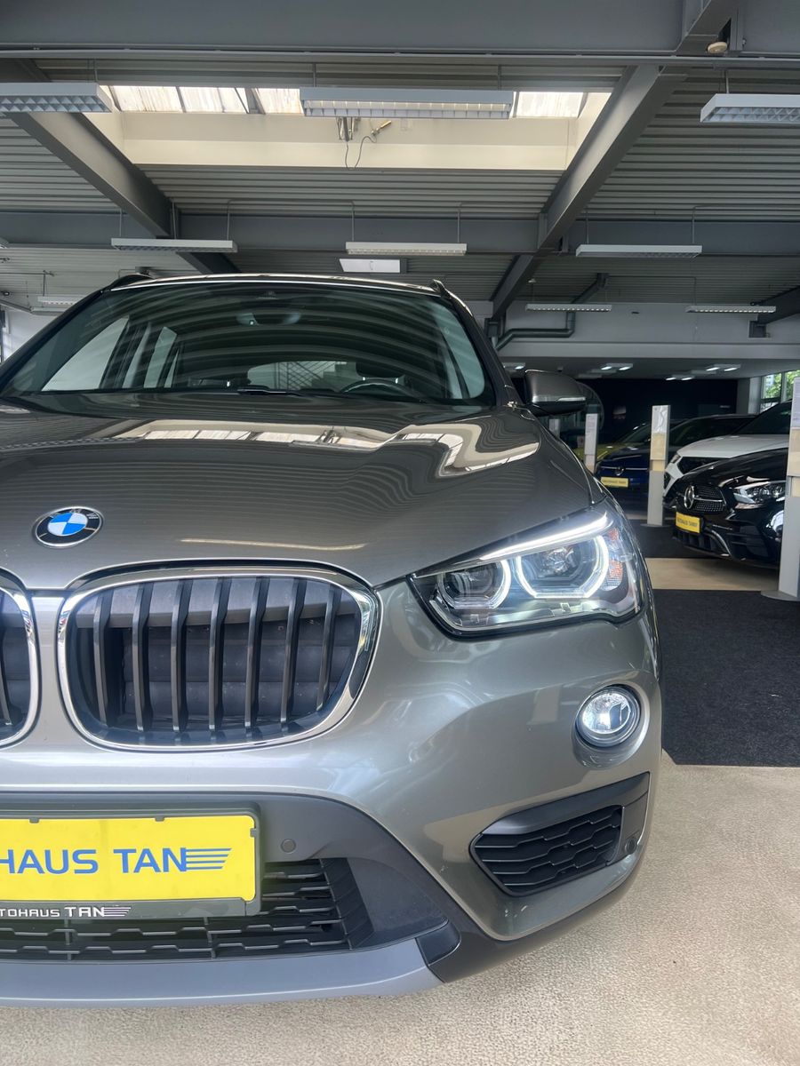 Fahrzeugabbildung BMW X1 sDrive 18 d Advantage *LED*NAVI*SITZHEIZUNG*