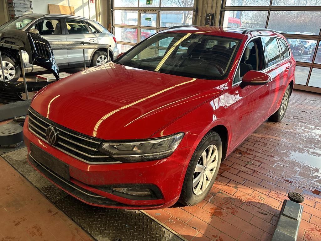 Volkswagen Passat Variant Business 2.0TDI DSG Navi ACC LED