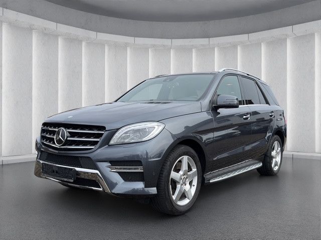 Mercedes-Benz ML 500 AMG PAKET+PANORAMA+DISTRONIC+RÜCKF.KAMERA