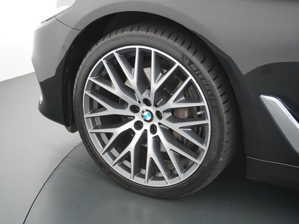 BMW 540 5-serie 540i xDrive High Executive Schiebeda