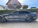 BMW M5 Competition  - graue BMW M5