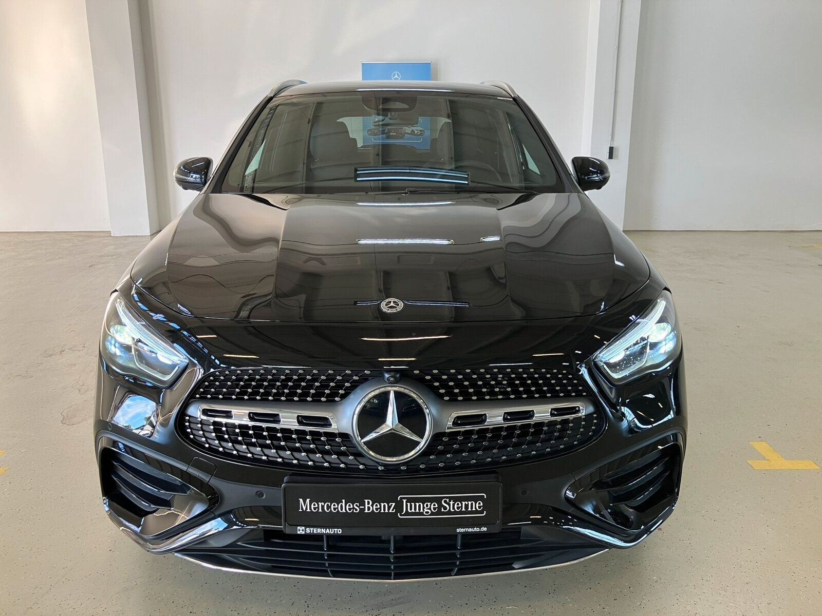 Mercedes-Benz GLA 250 e AMG Distr 360 Cam Multibeam Spur DAB imagem 3