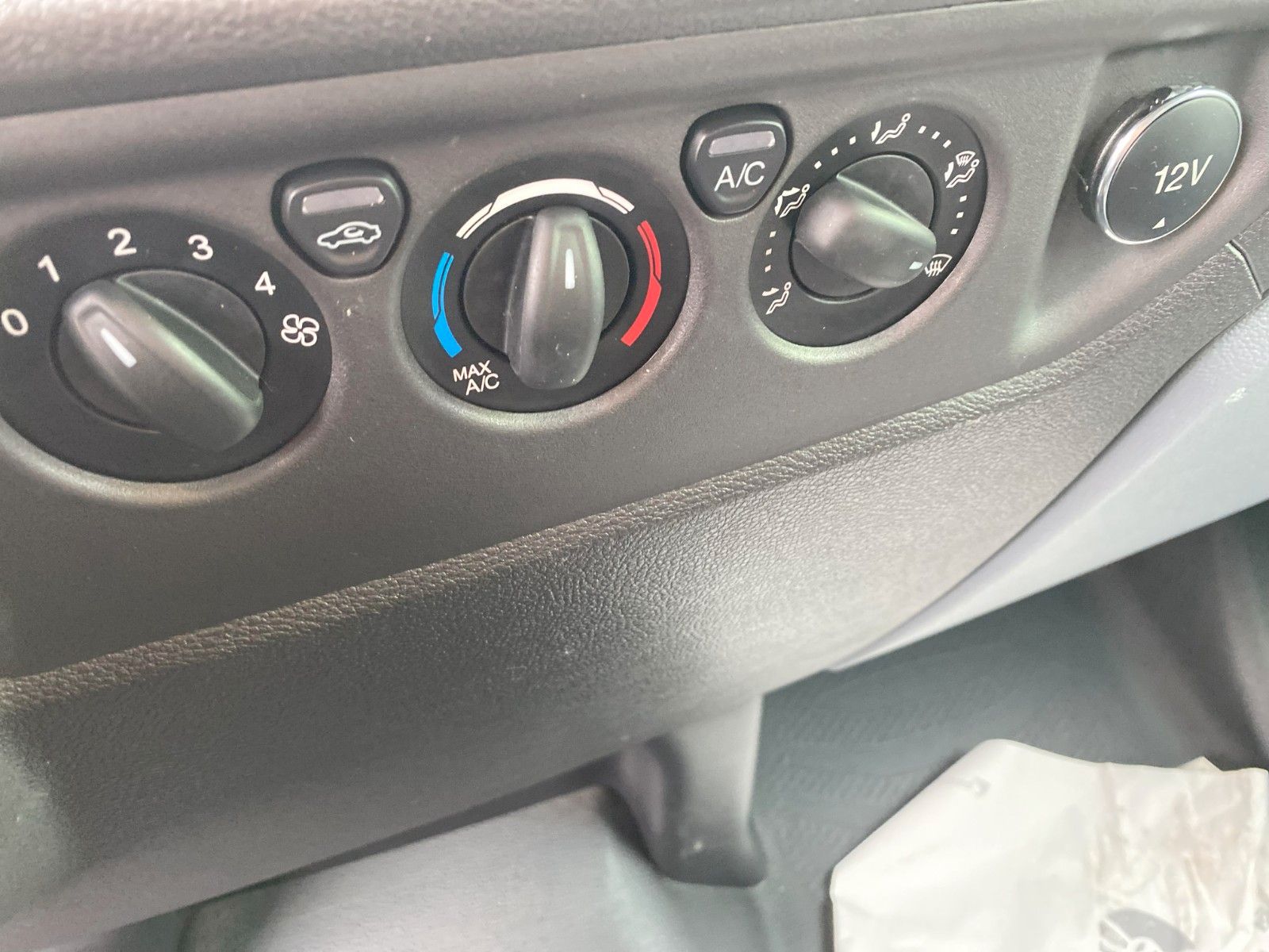 Fahrzeugabbildung Ford Transit 350 L4H3,Trend,1Hd,SHg,SHZ,58274Km